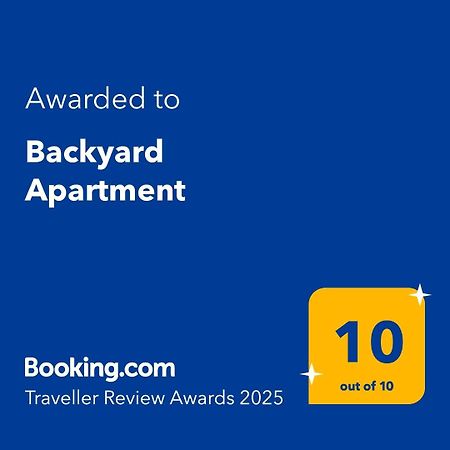 Backyard Apartment Kalligoni エクステリア 写真